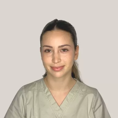 Dentalassistentin Kristin Nikolova 1000 x 1000 px