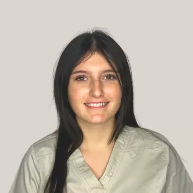 Dentalassistentin Riona Avdiu 1000 x 1000 px