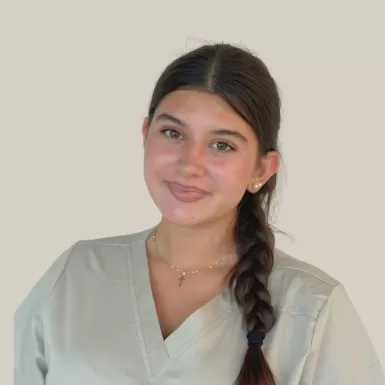 Oerlikon Dentalassistentin Anasophia Mordasini 1000 x 1000 px