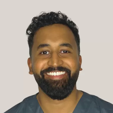 Dr Mowliharan Kuruparan Zahnarzt Oerlikon 1000 x 1000 px
